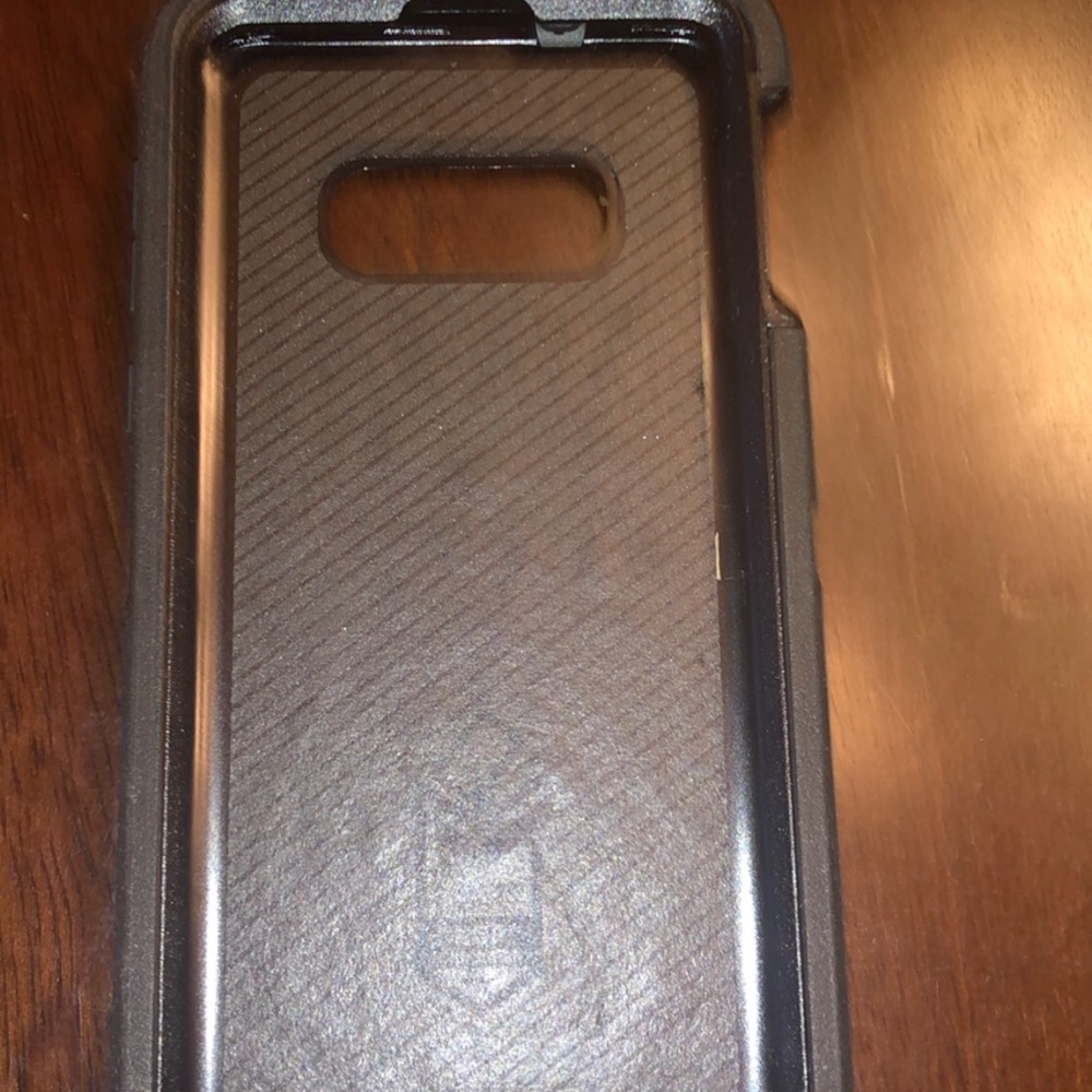 Samsung galaxy s10e otterbox defender case